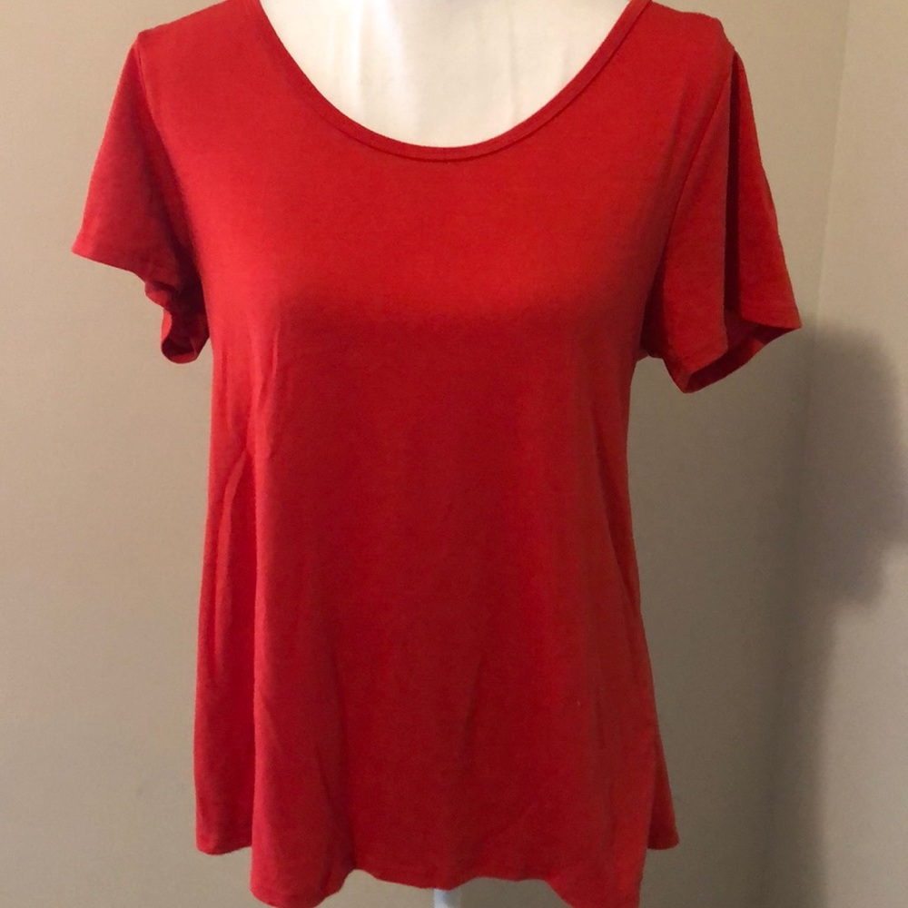 Lularoe classic T _ medium